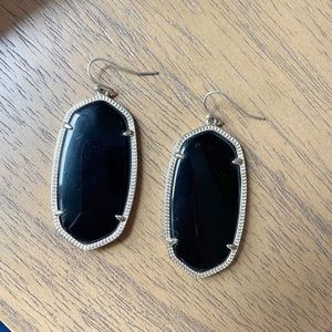 Kendra Scott Drop Earrings in Black